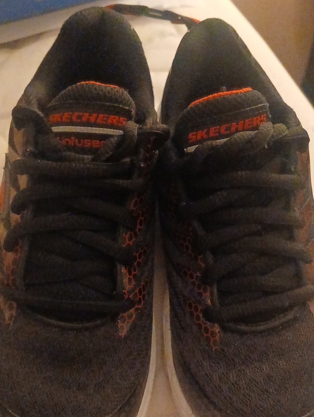 Skechers Black with Red Nitrate Trainers